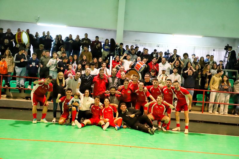 Futsal: Município felicita Casa do Benfica em Oleiros pela conquista de título de Campeão Distrital