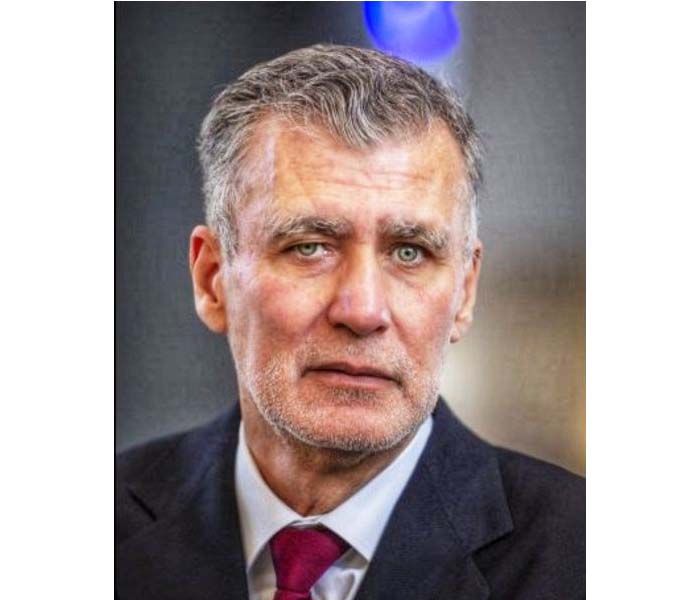 Presidenciais25: Gouveia e Melo confirma candidatura a Belém