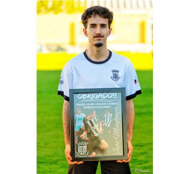 João Pedro Mendonça despede-se da formação do Desportivo de Castelo Branco após 9 épocas de dedicação