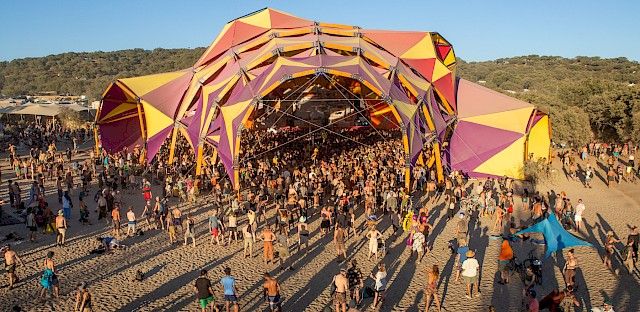 Idanha-a-Nova: Boom Festival arranca com performance da companhia La Fura Dels Baus
